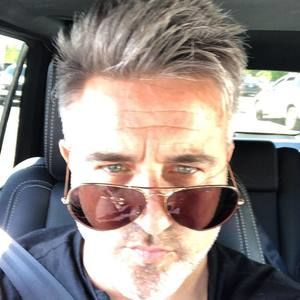 Meet your Posher, Dino